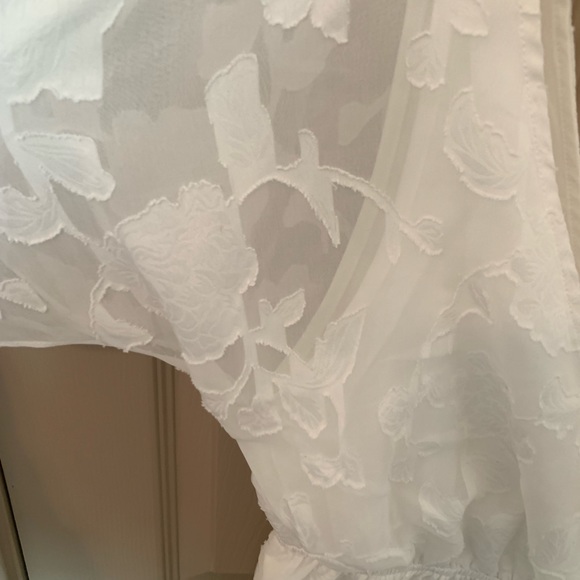 Lulu’s Burnout Dress - Picture 2 of 5